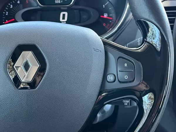 Renault Captur 1.5 dCi 8