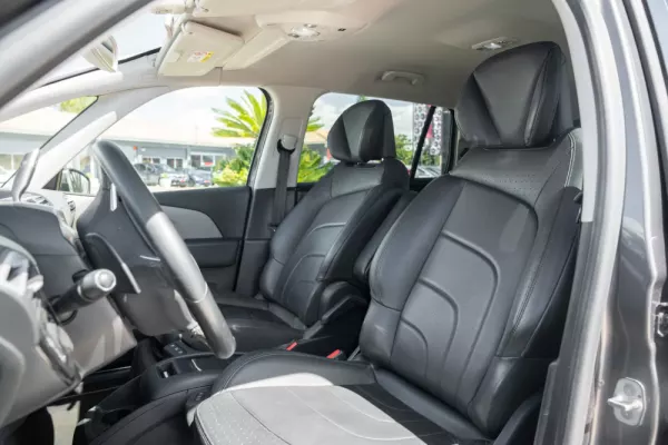 Citroën Grand C4 Spacetourer 1.5 BlueHDi Shine EAT8 17