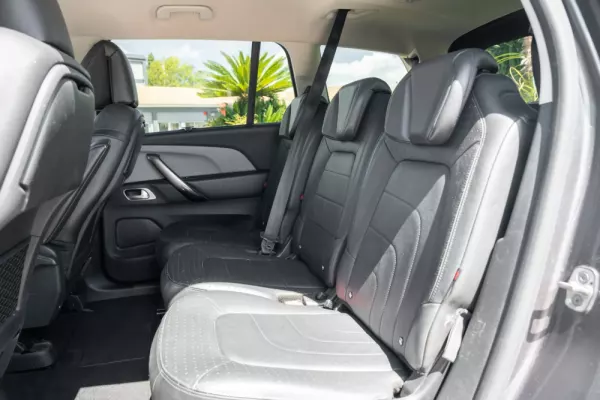 Citroën Grand C4 Spacetourer 1.5 BlueHDi Shine EAT8 20