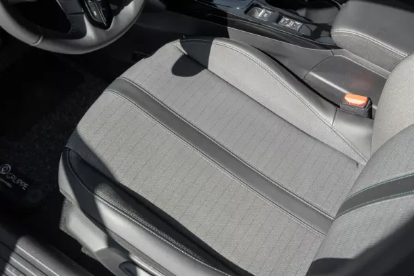 Peugeot e-2008 50 kWh Allure Pack 23