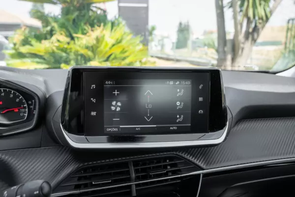 Peugeot 2008 1.5 BlueHDi Active Pack 13