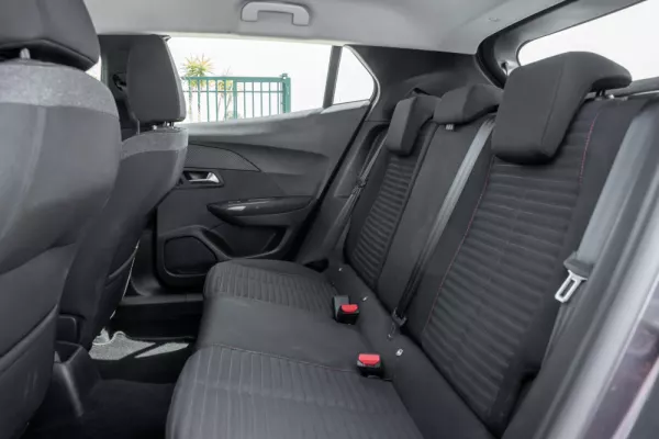 Peugeot 2008 1.5 BlueHDi Active Pack 19