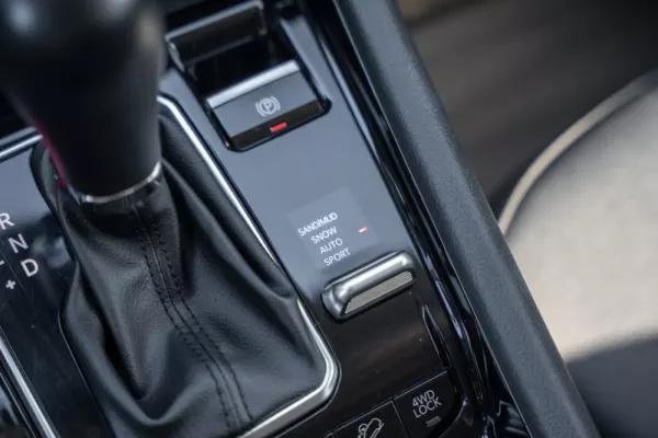 Jeep Compass 1.3 TG 4Xe Upland 22