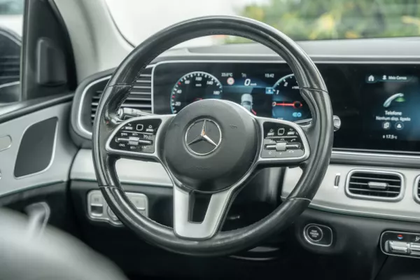 Mercedes-Benz GLE 350 de 4Matic 9
