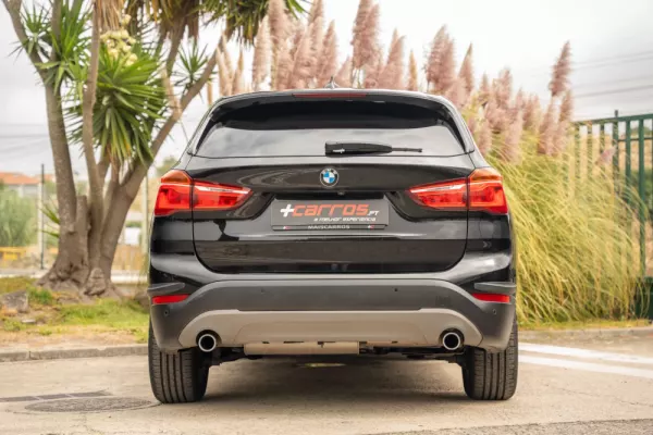 BMW X1 18 d sDrive Auto 4