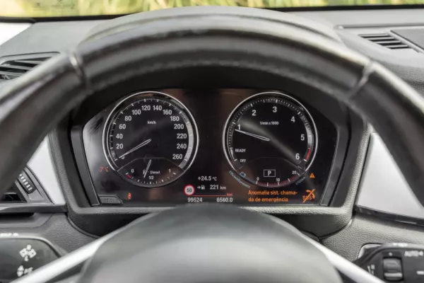 BMW X1 18 d sDrive Auto 9