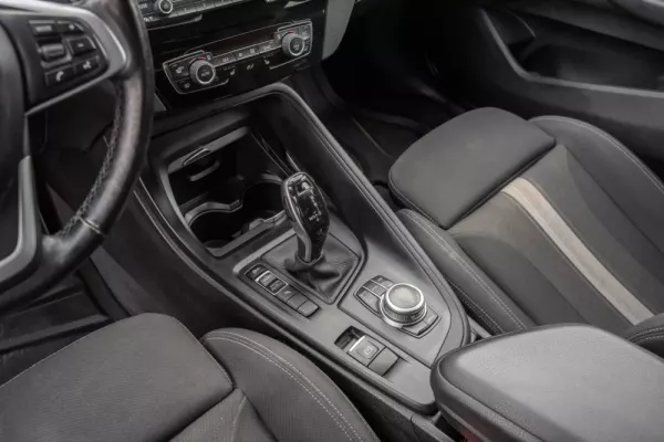 BMW X1 18 d sDrive Auto 14