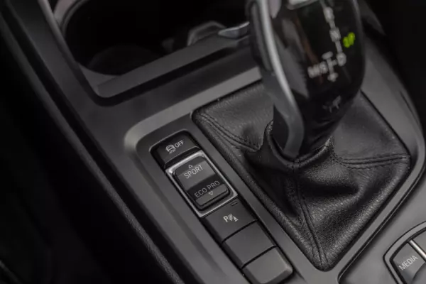 BMW X1 18 d sDrive Auto 16