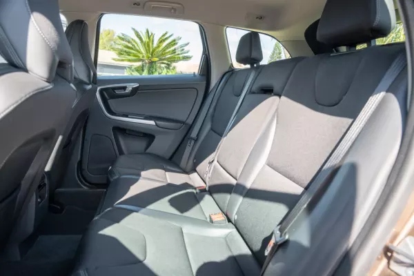 Volvo XC 60 2.0 D3 Summum Geartronic 19