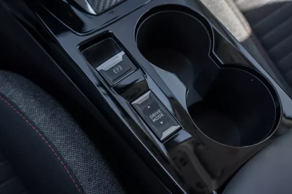 Peugeot e-2008 50 kWh Active Pack 15