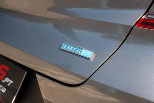 Renault Captur 1.6 E-Tech Plug-In Intens 5