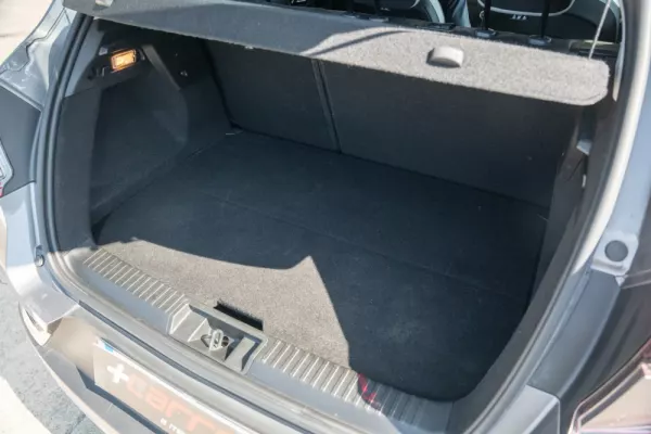 Renault Captur 1.6 E-Tech Plug-In Intens 18