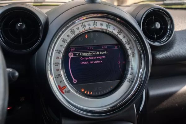 MINI Paceman Cooper D 7