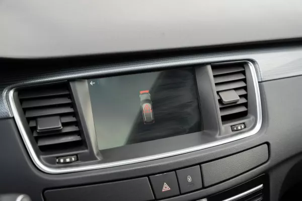 Peugeot 508 SW 1.6 BlueHDi Ac.P.B.J17 EAT6 11