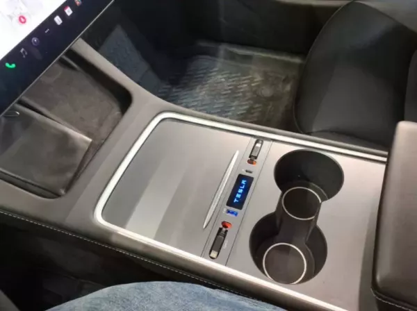 Tesla Model Y Tração Traseira 8