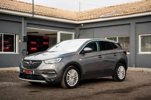 Opel Grandland X 1.6 D S&S Ultimate 2