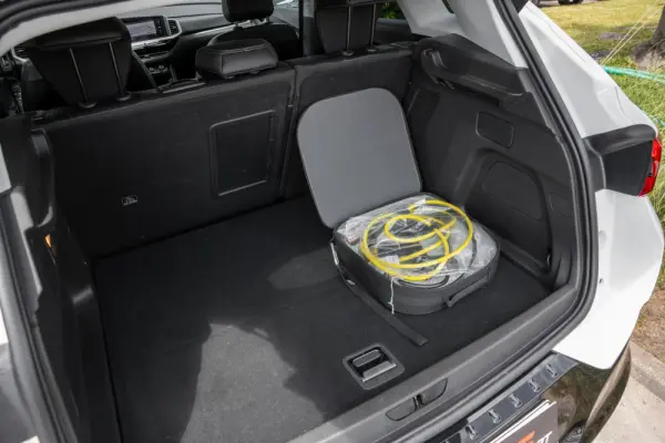 Opel Grandland 1.6 T PHEV Ultimate 26