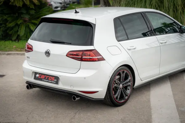 Volkswagen Golf 2.0 TSi R20 DSG 8