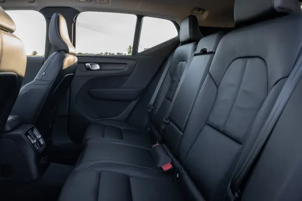 Volvo XC 40 1.5 T5 PHEV R-Design 19