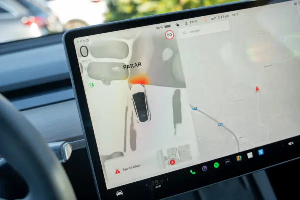 Tesla Model Y Tração Traseira 13