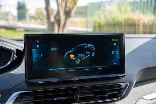 Peugeot 3008 1.6 Hybrid4 Allure Pack e-EAT8 10