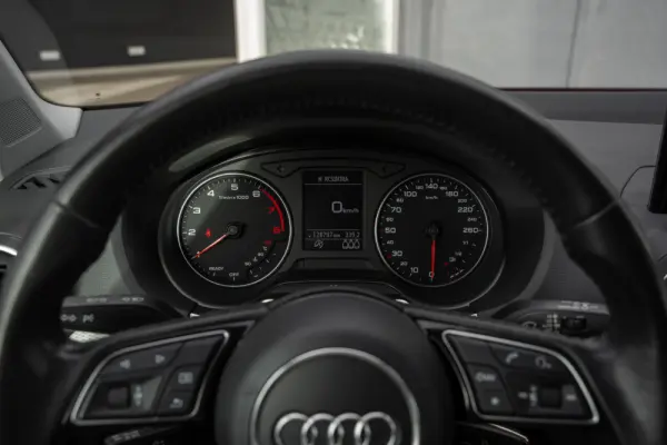 Audi Q2 30 TFSI Advanced 17