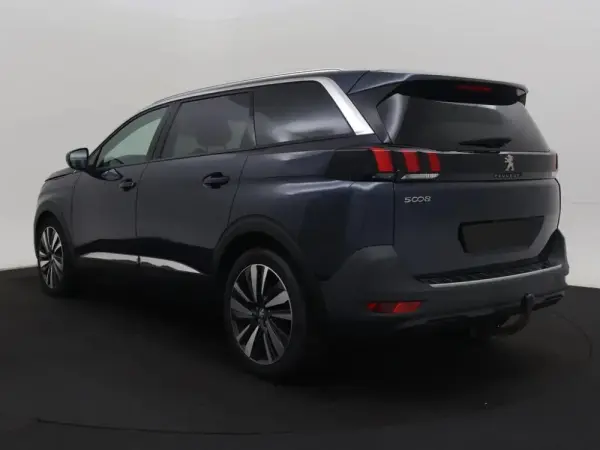 Peugeot 5008 1.2 PureTech Allure 8