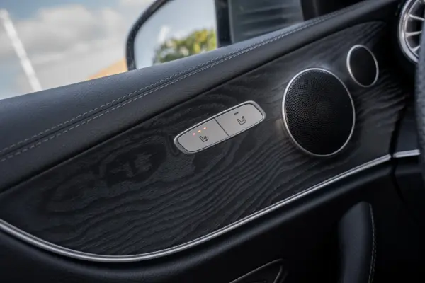 Mercedes-Benz E 220 d AMG Line Aut. 20