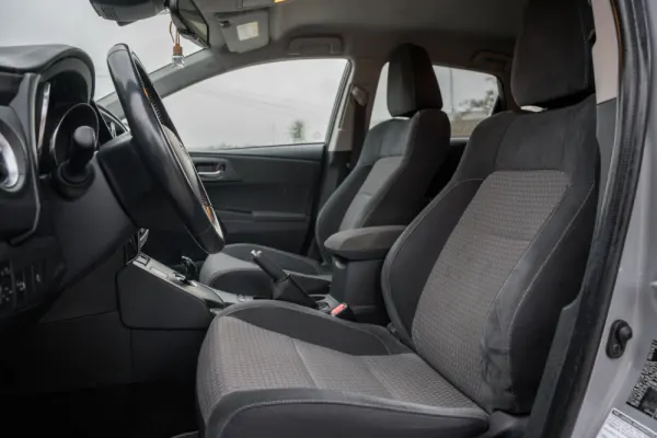 Toyota Auris 1.8 HSD Active 16