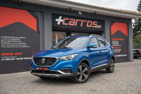 MG ZS EV 44.5 kWh Luxury 1