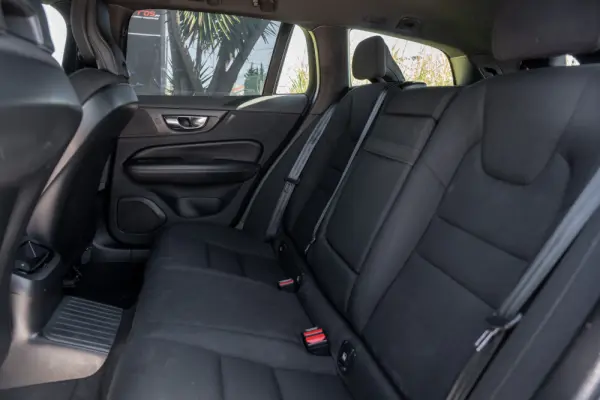 Volvo V60 2.0 T6 AWD TE Inscription Expression 17