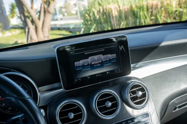 Mercedes-Benz GLC 250 d 4-Matic 13