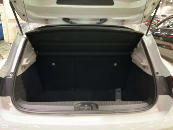 Renault Clio 1.0 TCe Intens 9