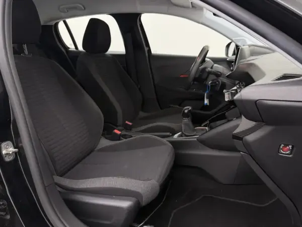Peugeot 208 1.2 PureTech Active 19