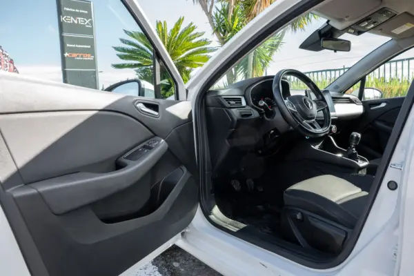 Renault Clio 1.0 TCe Intens 13