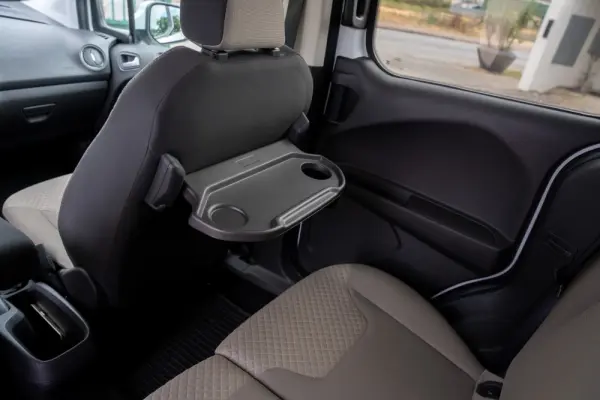 Ford Tourneo Courier 1.0 EcoBoost Ambiente 16