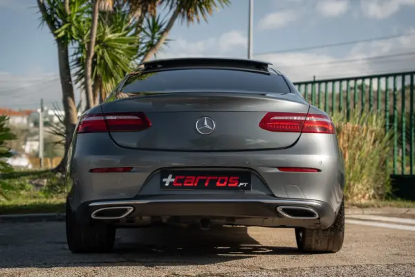 Mercedes-Benz E 220 d AMG Line Aut. 3