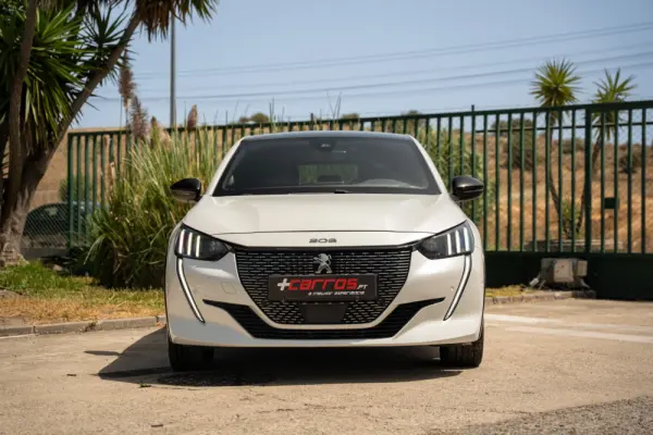 Peugeot 208 1.5 BlueHDi GT 4