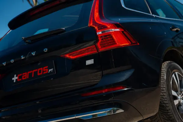 Volvo XC 60 T6 AWD Recharge Geartronic Inscription Expression 9