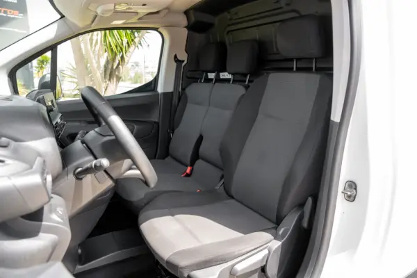 Toyota Proace 1.5D L2 Comfort 14