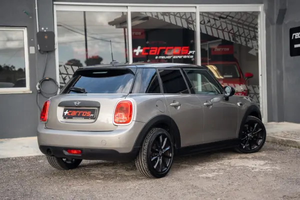 MINI 5 Portas One D 6