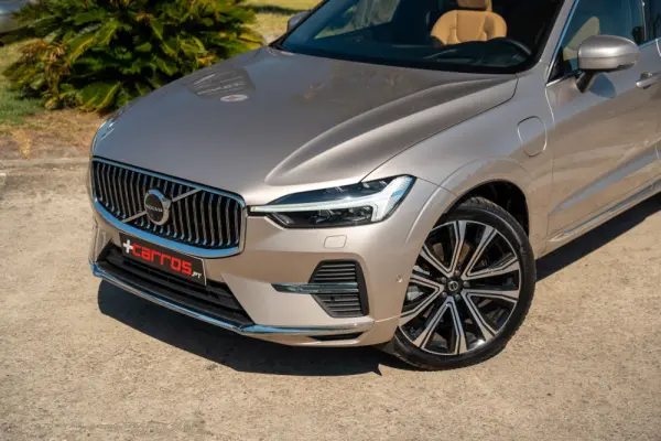 Volvo XC 60 T8 AWD Recharge Ultimate Bright 3