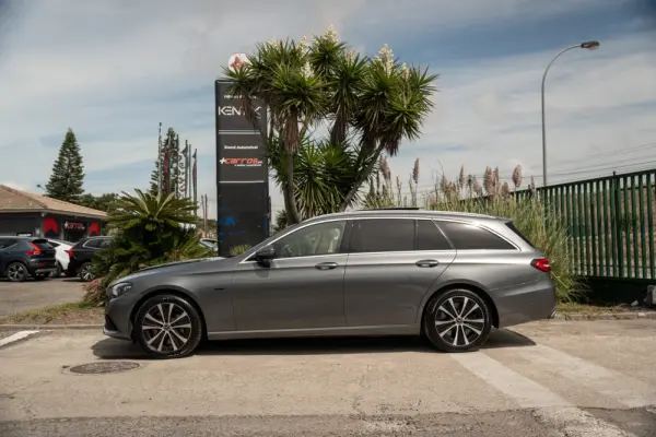 Mercedes-Benz E 300 de Exclusive Line 6