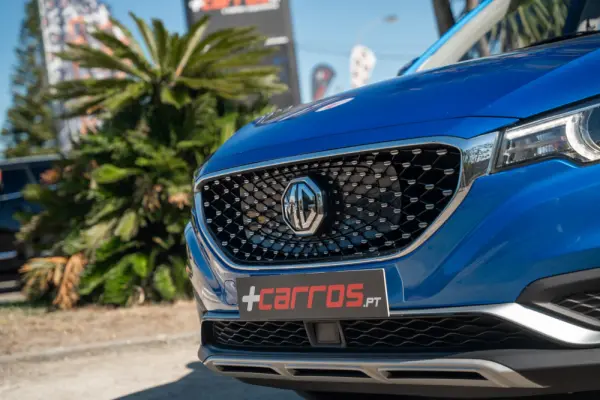 MG ZS EV 44.5 kWh Luxury 4