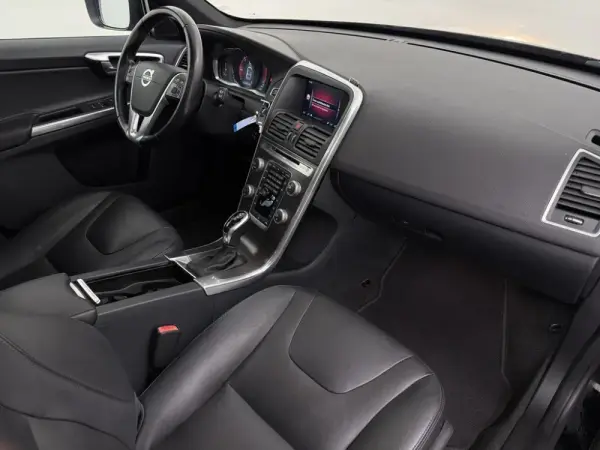 Volvo XC 60 2.0 D4 Volvo Ocean Race Geartronic 19