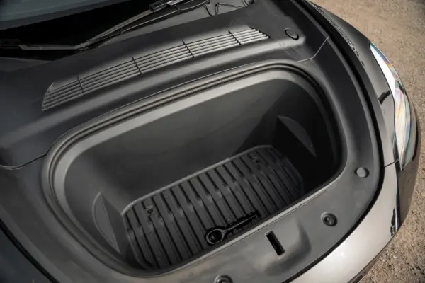 Tesla Model Y Standard 21