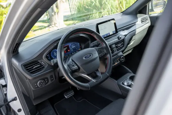 Ford Focus SW 1.5 TDCi EcoBlue ST-Line X Aut. 12