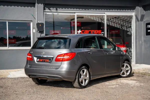 Mercedes-Benz B 180 CDI BlueEFFICIENCY Aut. 4