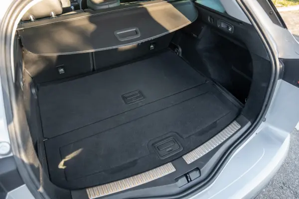 Renault Mégane Sport Tourer 1.6 dCi GT EDC 23