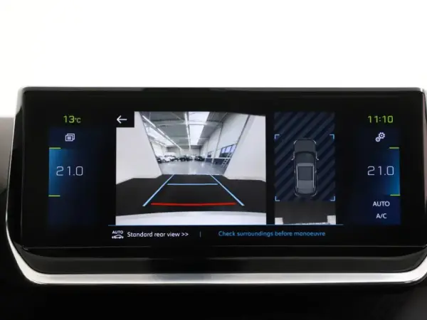 Peugeot e-2008 50 kWh Allure 18